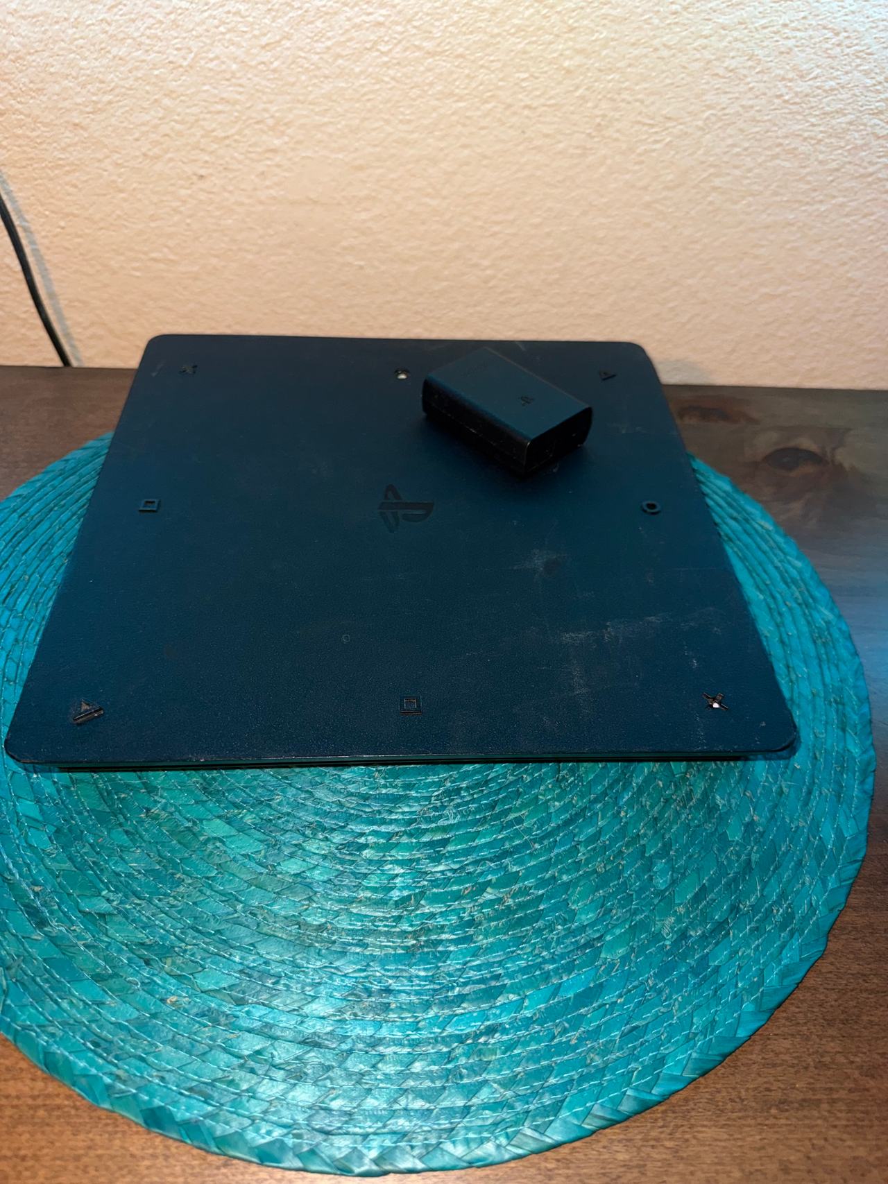 Sony PlayStation 4 Slim *(MAY OR MAY NOT WORK)