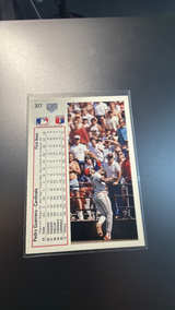 Upper Deck 1991 Pedro Guerrero #327 Baseball Card - Image 2