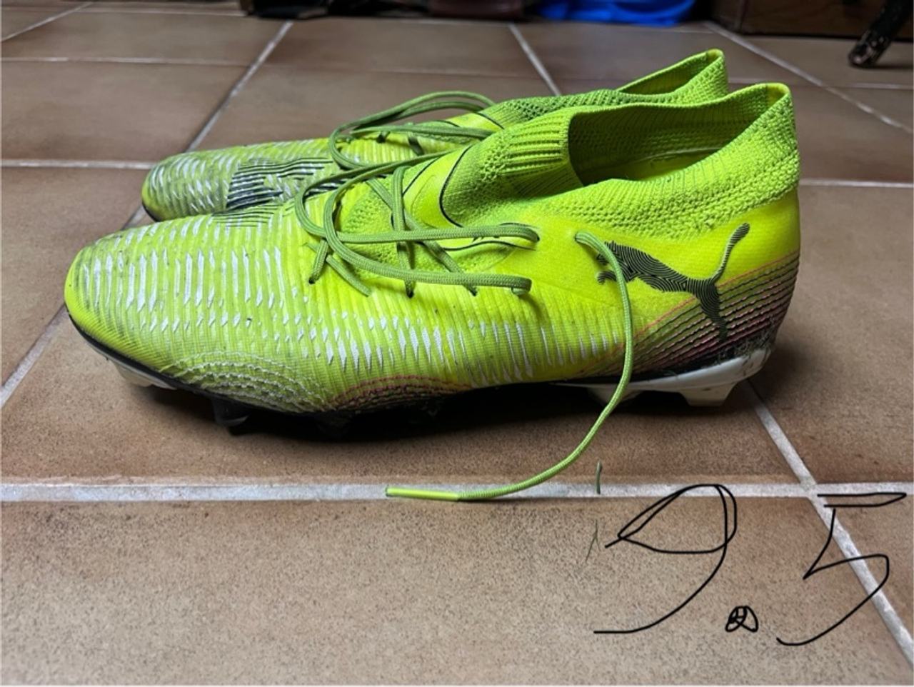 Puma Future 8 Match FG/AG Soccer Cleats Yellow Alert/Black Sun Struck
