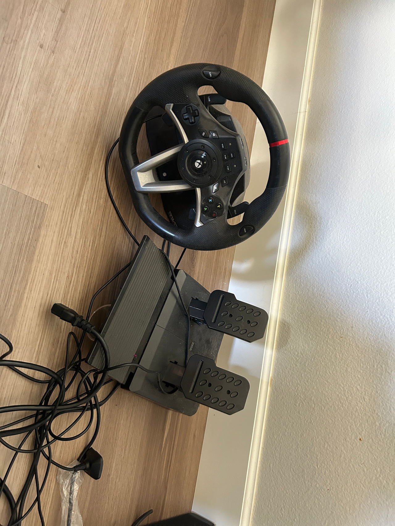 Logitech G920 Driving Force Racing Wheel