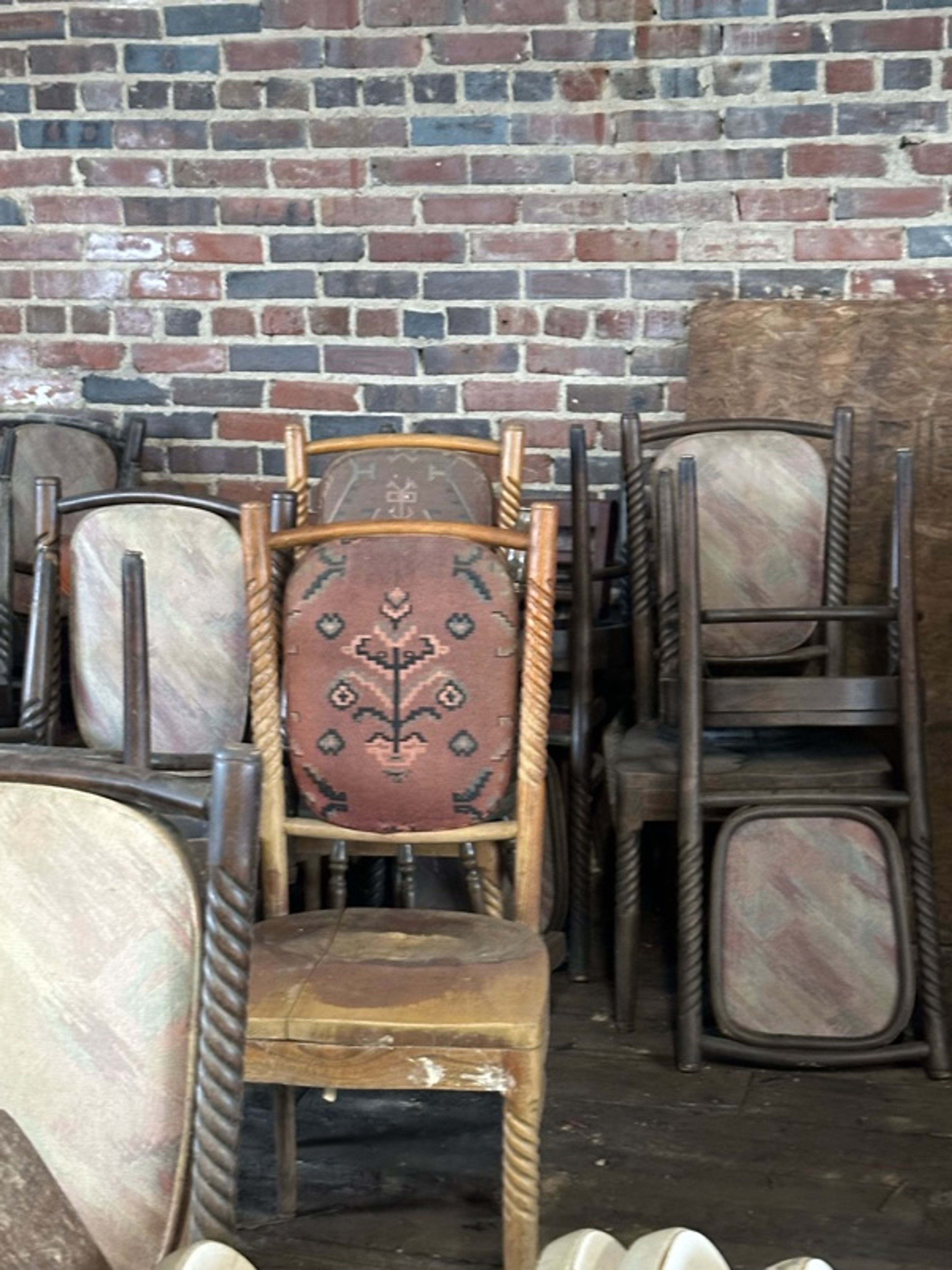 Victorian Spindle and Ball Hiprest Dining Chair