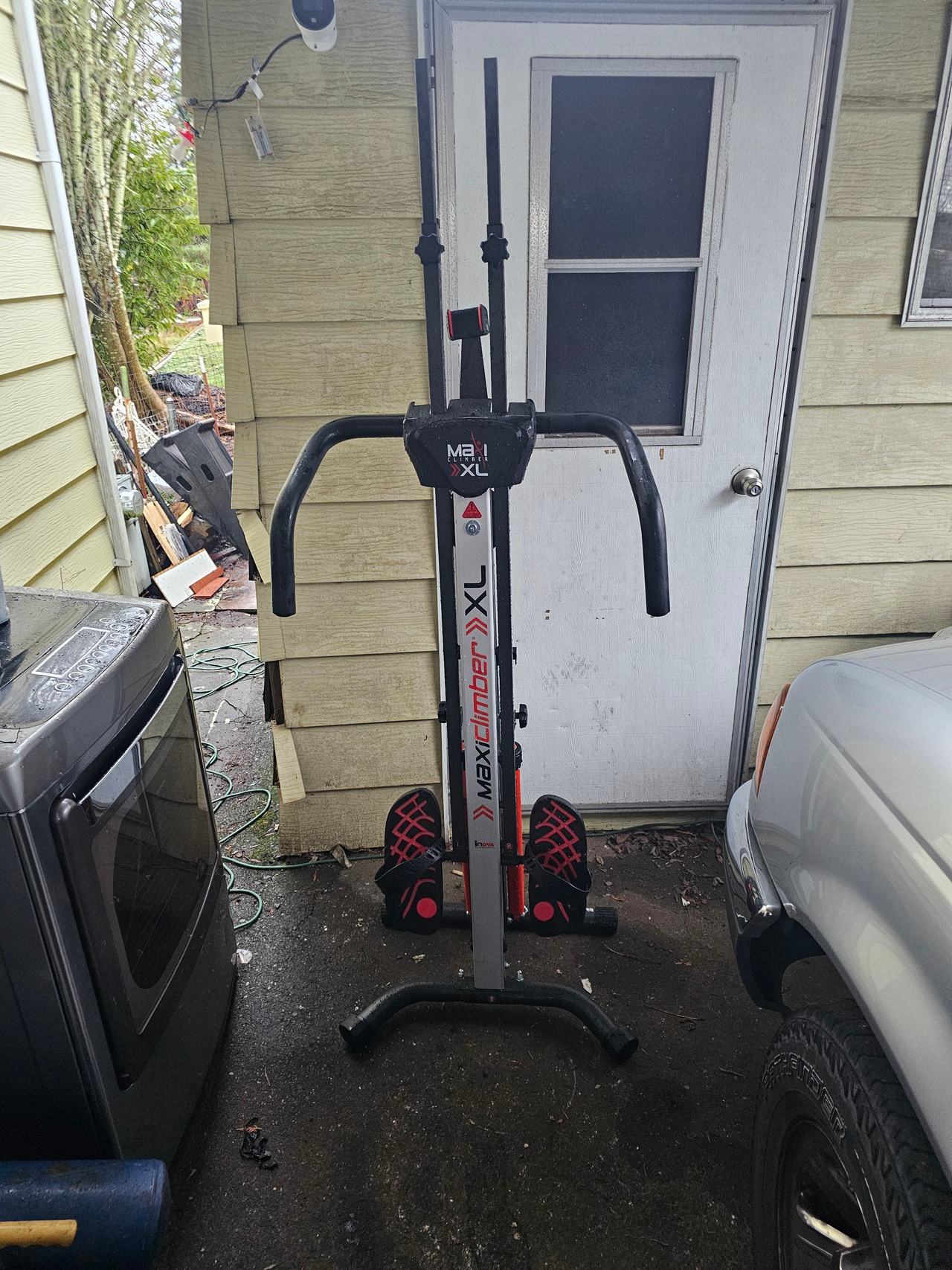MaxiClimber XL-2000 Hydraulic Resistance Vertical Climber