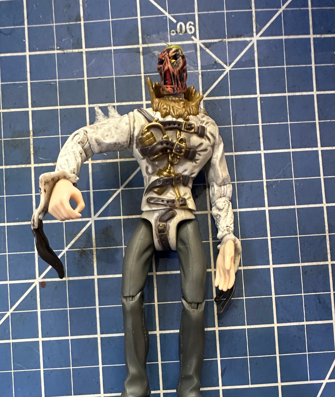 DC Direct Batman: Arkham Asylum Scarecrow Action Figure