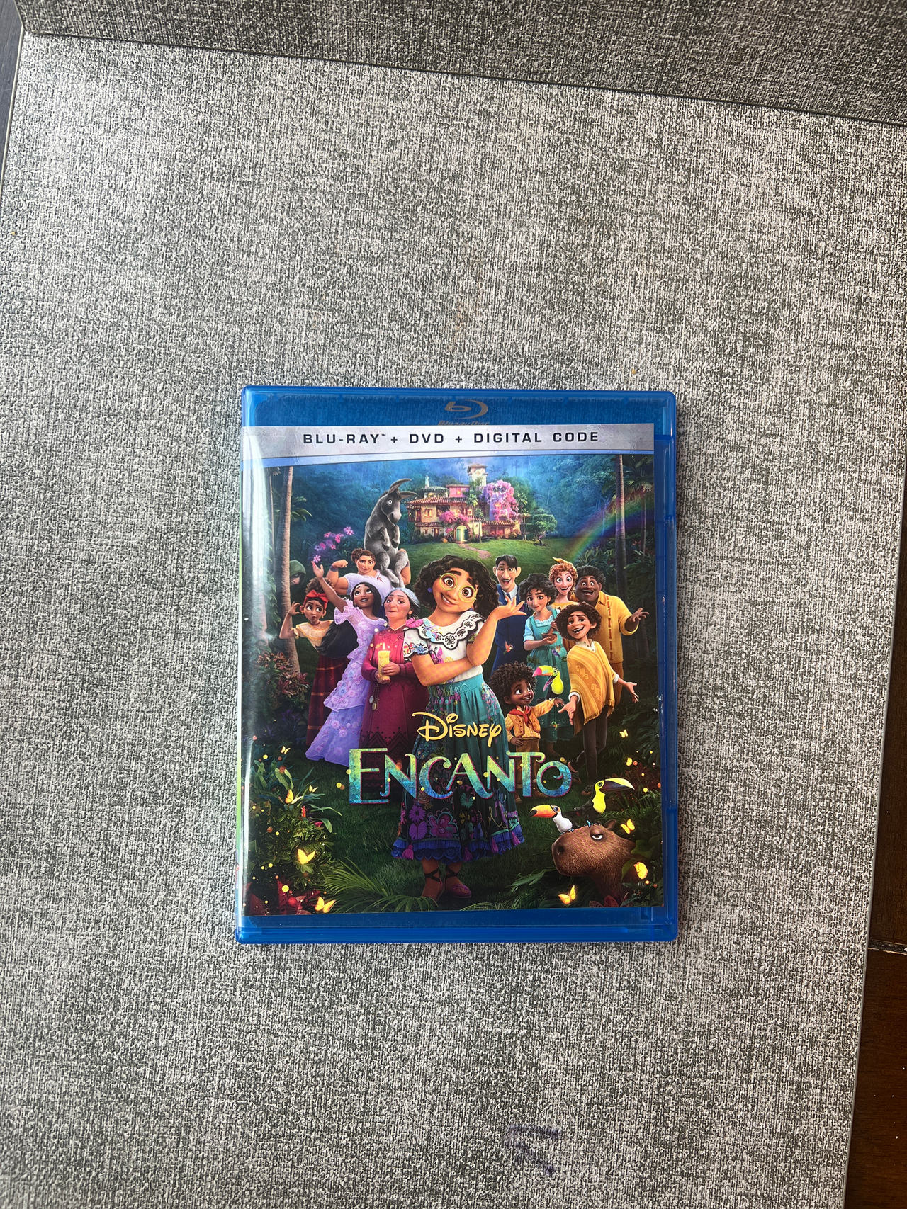 Encanto Blu-ray Combo Pack