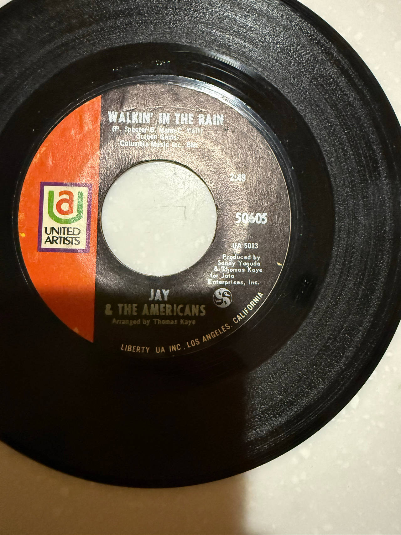 Jay & The Americans - Walkin' In the Rain 7" Vinyl Single