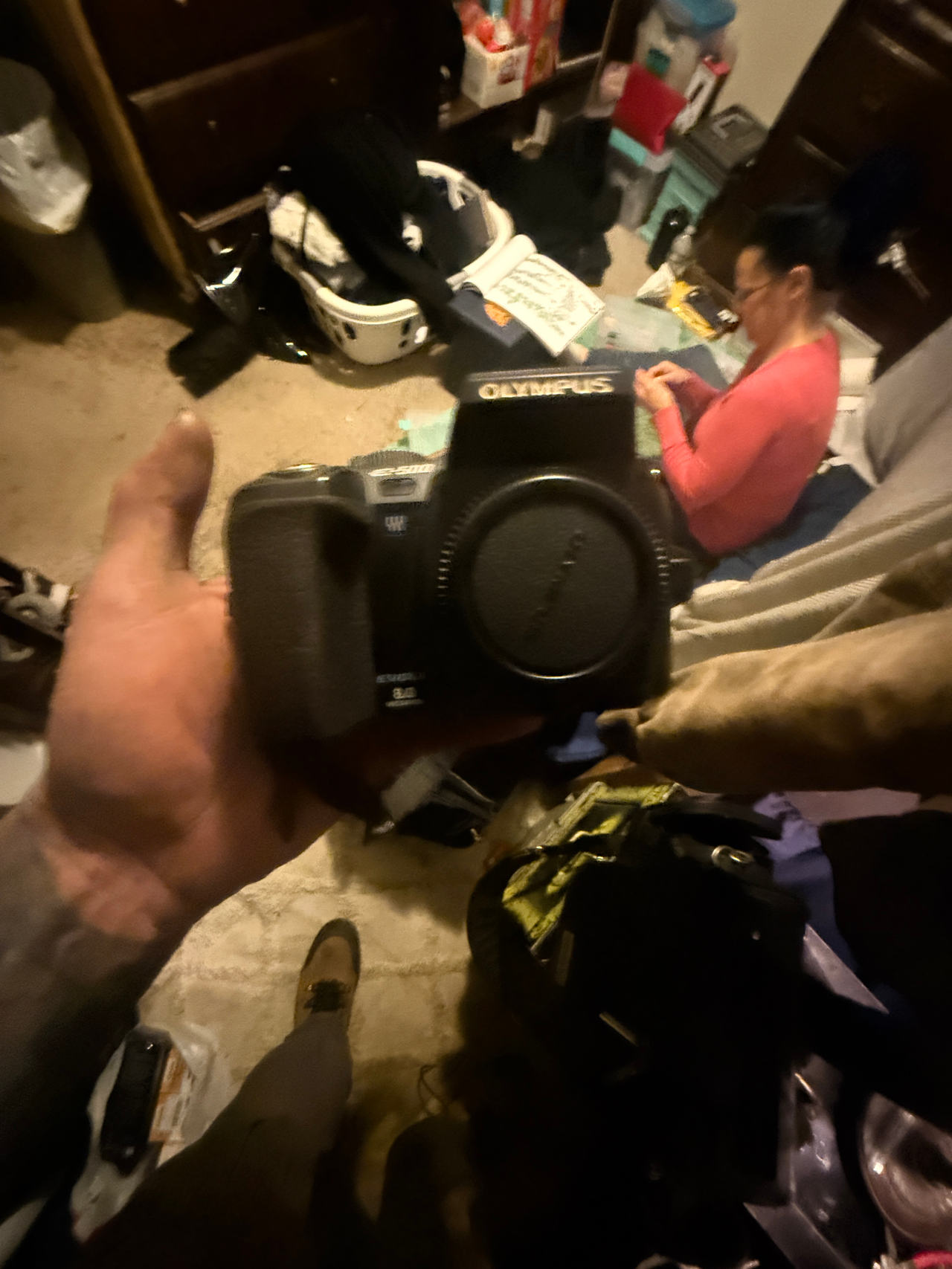 Olympus E-500 EVOLT Digital SLR Camera