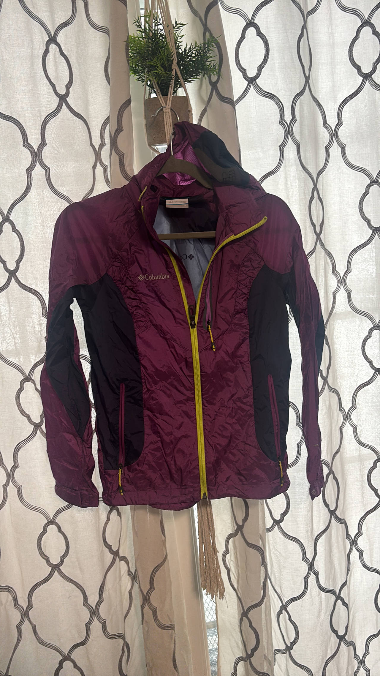 Columbia Women's Flash Forward Windbreaker Jacket