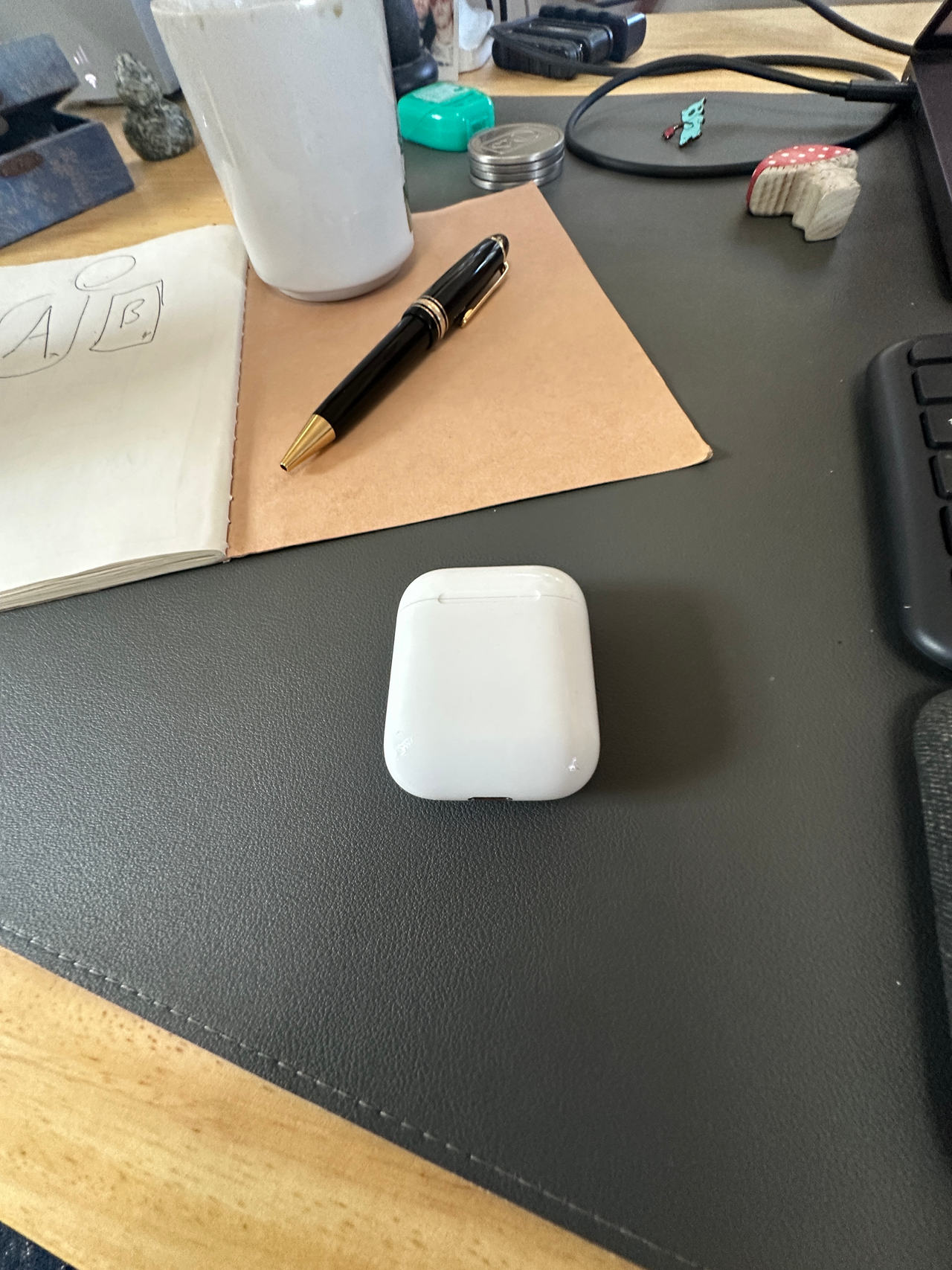 Apple AirPods