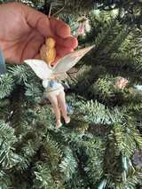 Lenox Disney Tinkerbell Ornament All Wrapped Up - Image 5