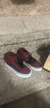 Brand New Vans Ward High Youth Size 11 - Image 4