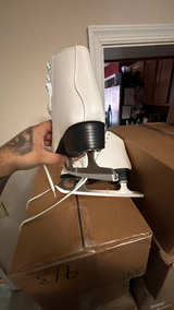 Figure Skates - Image 3