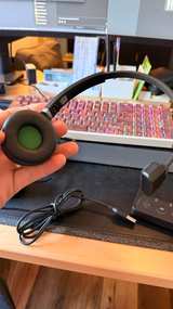 Yealink WH62 Mono Wireless DECT Headset - Image 4
