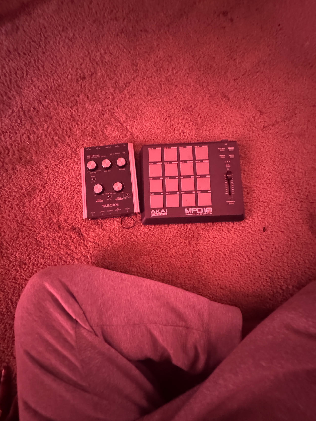 Akai MPD18