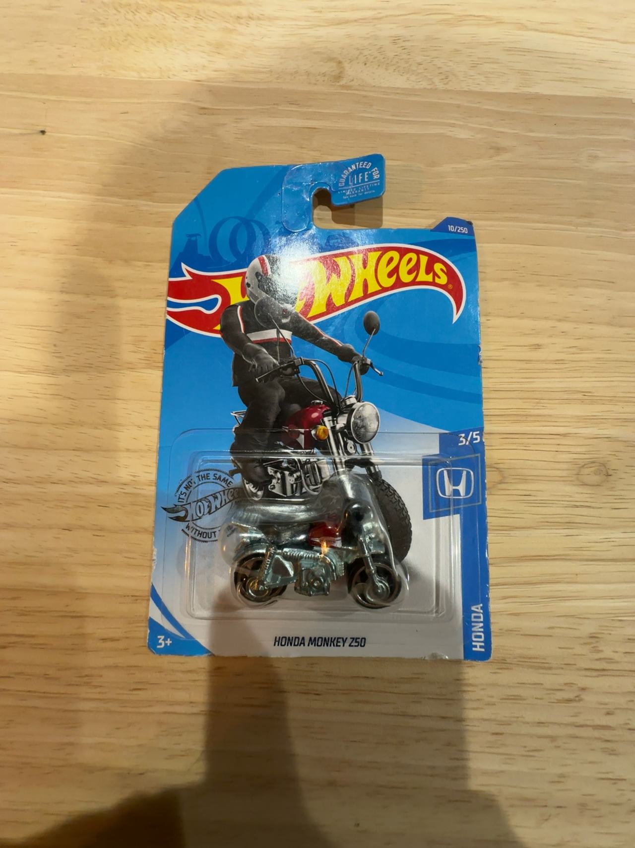 Hot Wheels Honda Monkey Z50 Die-Cast Model