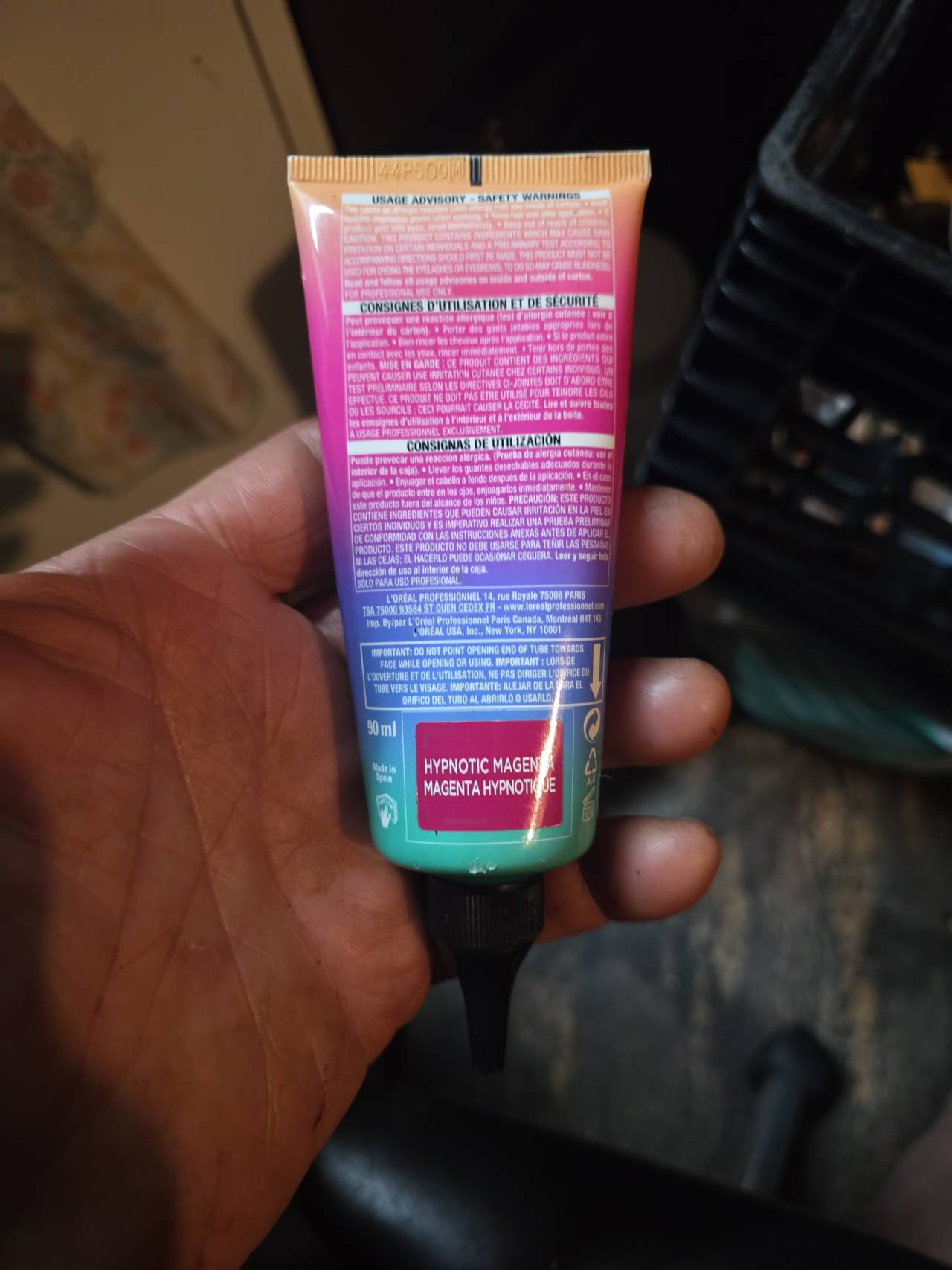 L'Oréal Professionnel Majicontrast Hypnotic Magenta Hair Color