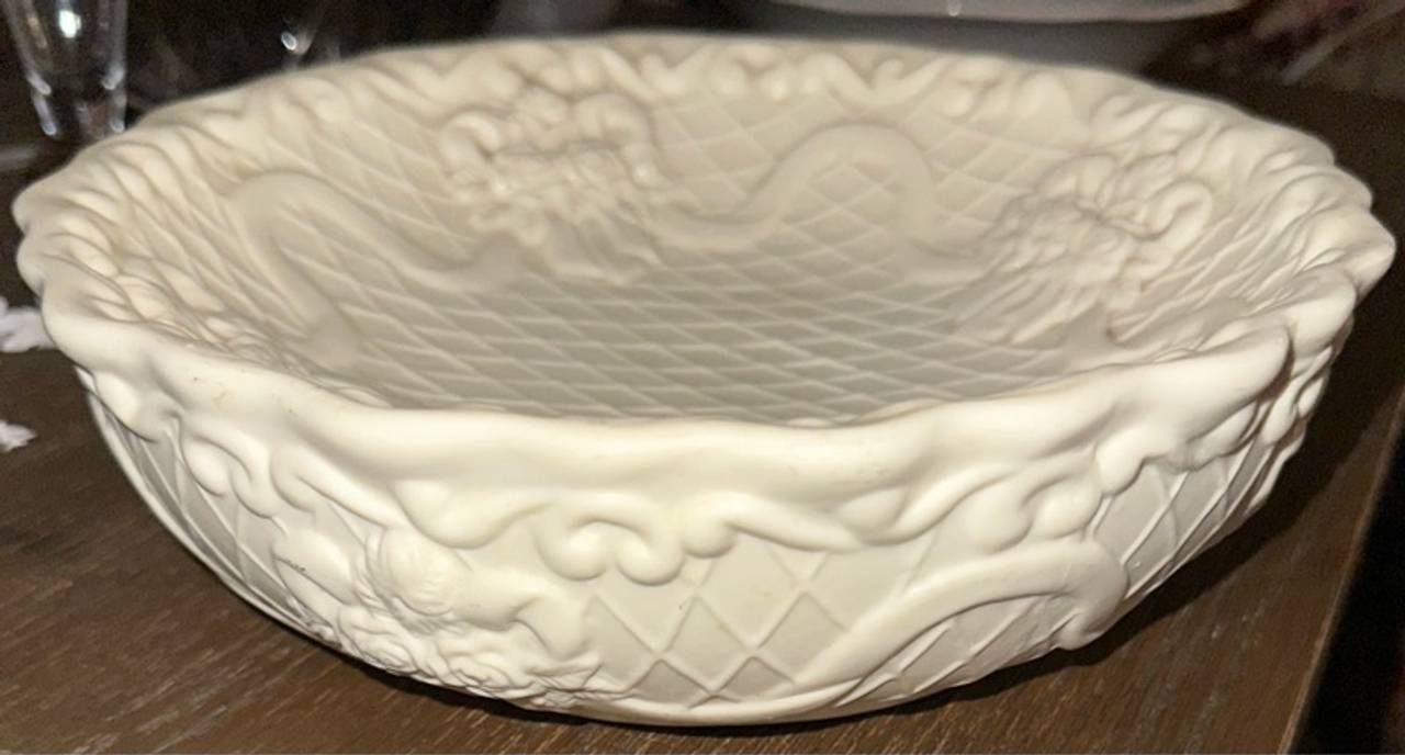 Wedgwood White Ceramic Centerpiece Bowl with Floral Ribbon Motif