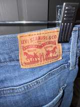 Women's Levi’s Straight Denim Jeans - Image 3