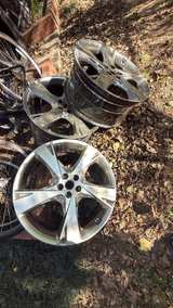 Set of 4 Hyundai 22" Wheels (Like New) - Image 2