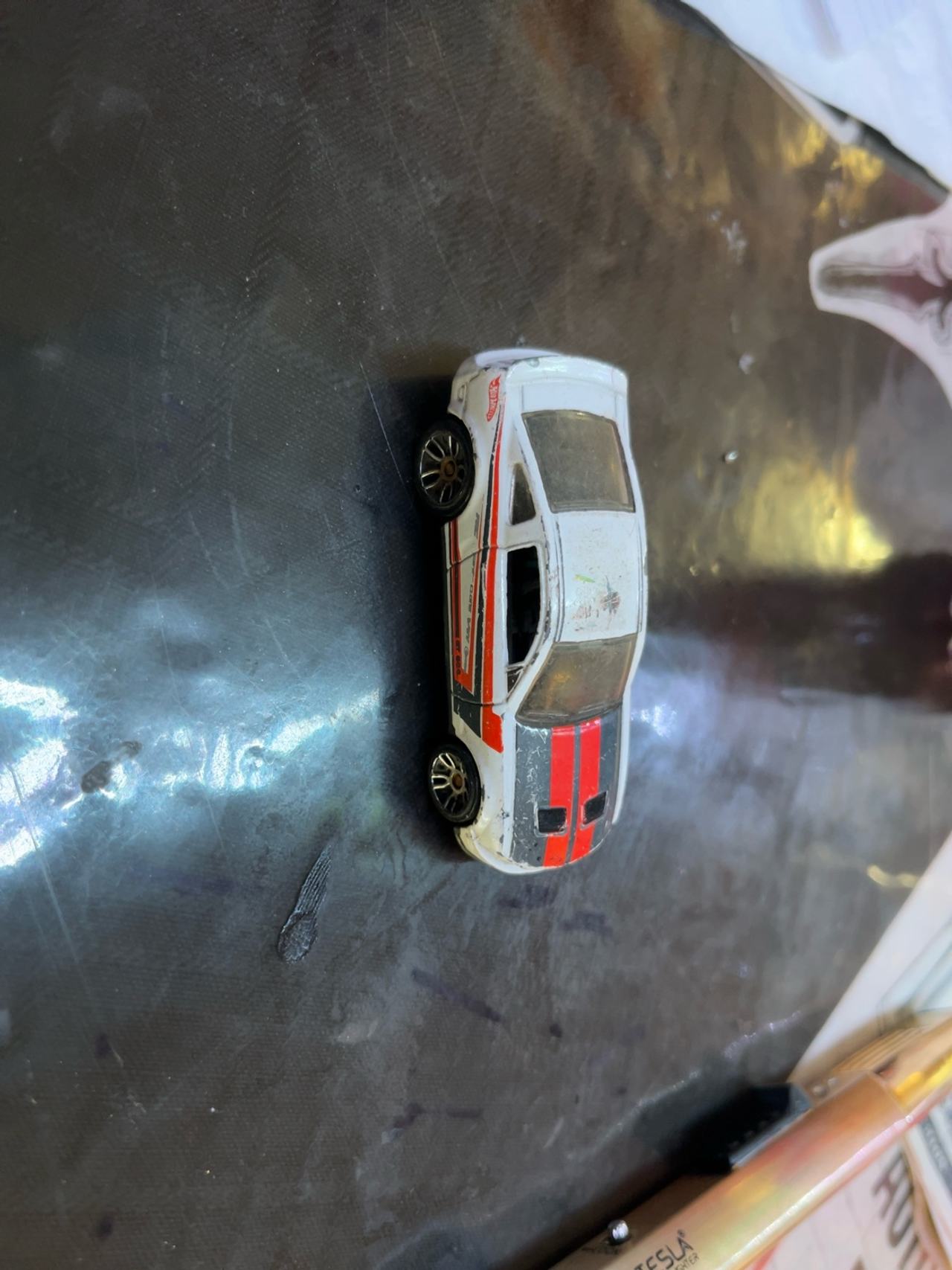 Hot Wheels Ford Shelby GT-500 Nightburnerz White