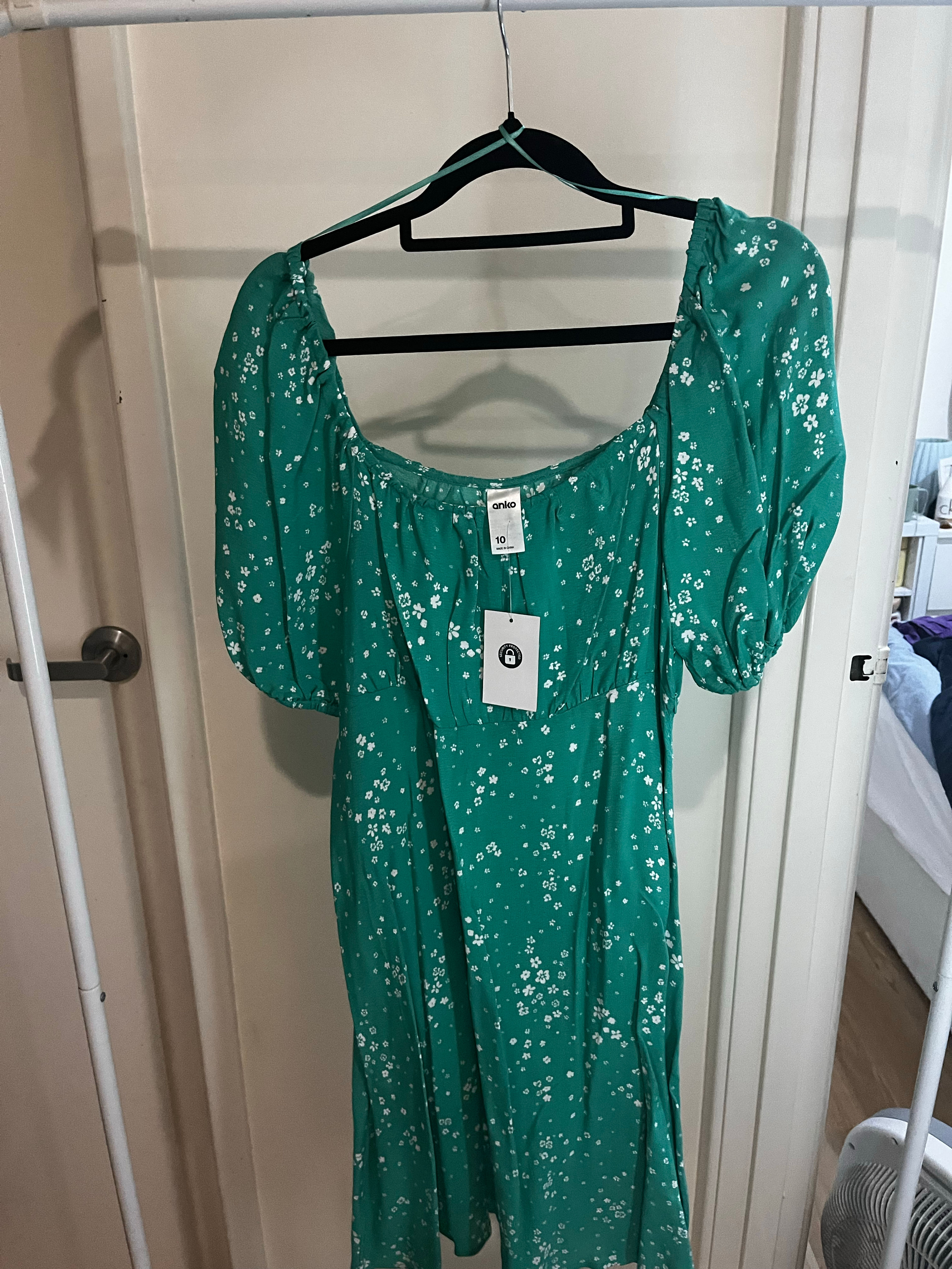 Anko Green Floral Puff Sleeve Dress
