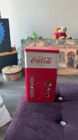 Coca-Cola Vintage Red Vending Machine Tin - Image 1