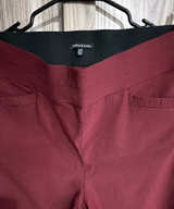 Violets & Roses Burgundy Pull-On Slim Leg Pants size 12/31 - Image 1