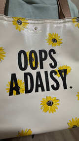 Kate Spade Oops A Daisy Tote Yellow/White - Image 2