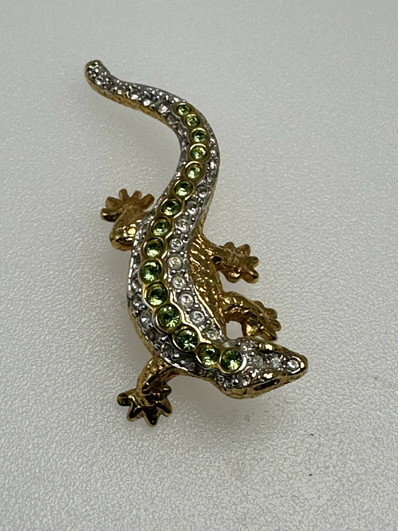 Swarovski Lizard Brooch Green & Clear Crystals on Goldtone Metal Adorable!