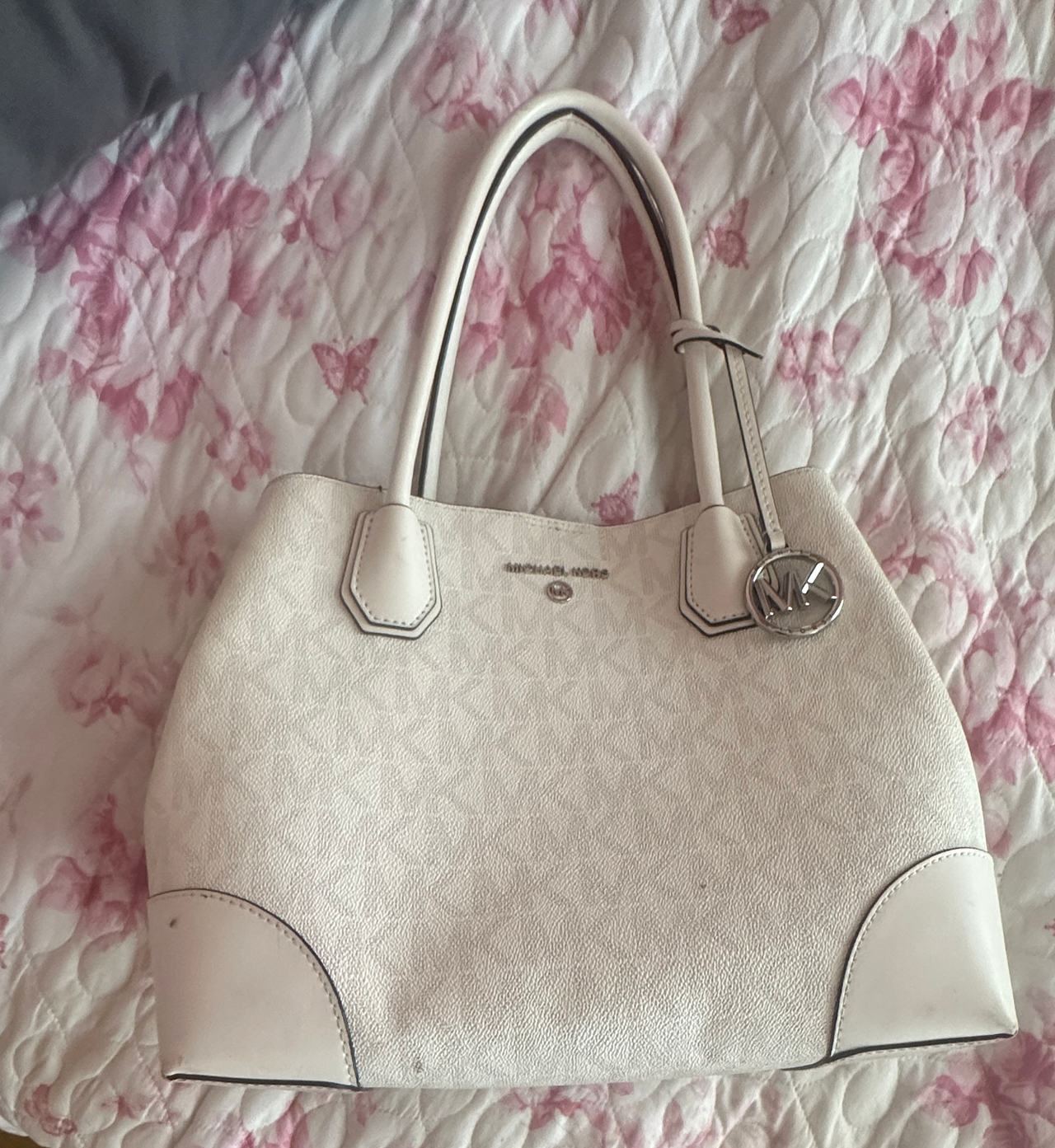 Michael Kors Nicole Large Shoulder Tote Bag
