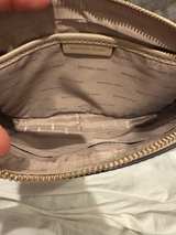 Michael Kors Jet Set Large East West Crossbody Bag - Image 2