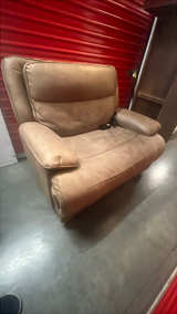 Ashley Furniture Party Time Power Recliner - Image 2