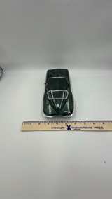 Chevrolet Corvette Stingray C2 1:18 Diecast Model Car - Image 4
