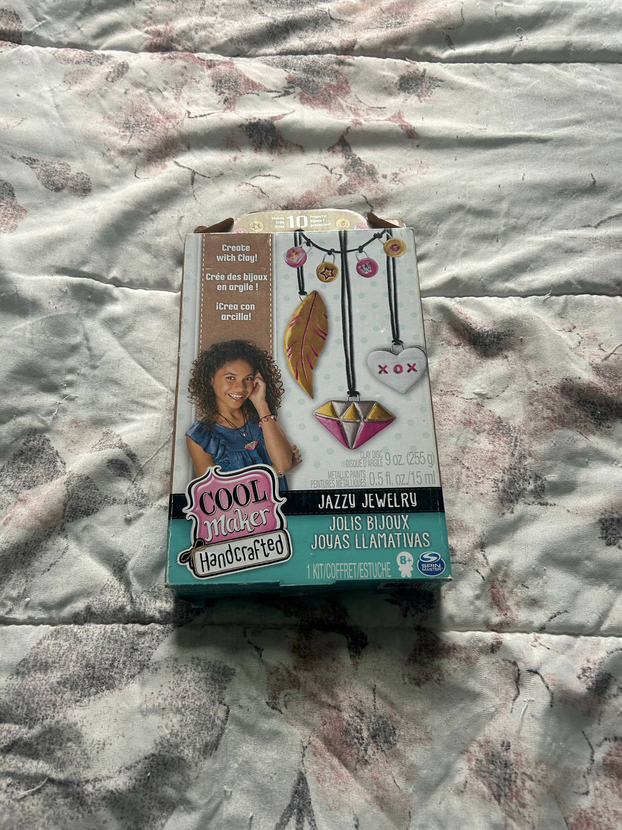 Cool Maker Handcrafted Jazzy Jewelry Kit