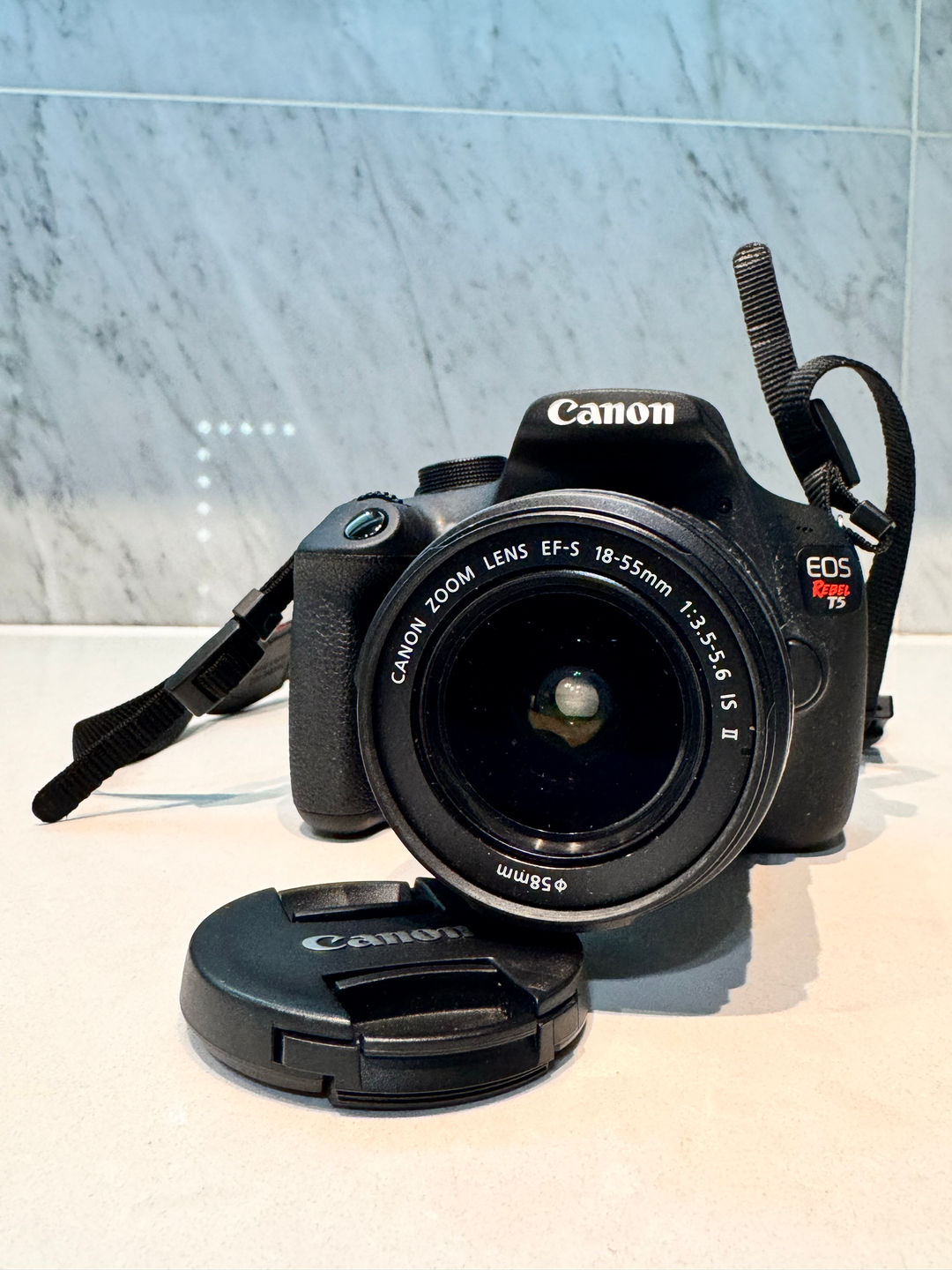 Canon EOS Rebel T5