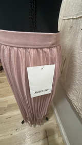 Amber Sky Tulle Beaded and Bows Midi Skirt - Image 4