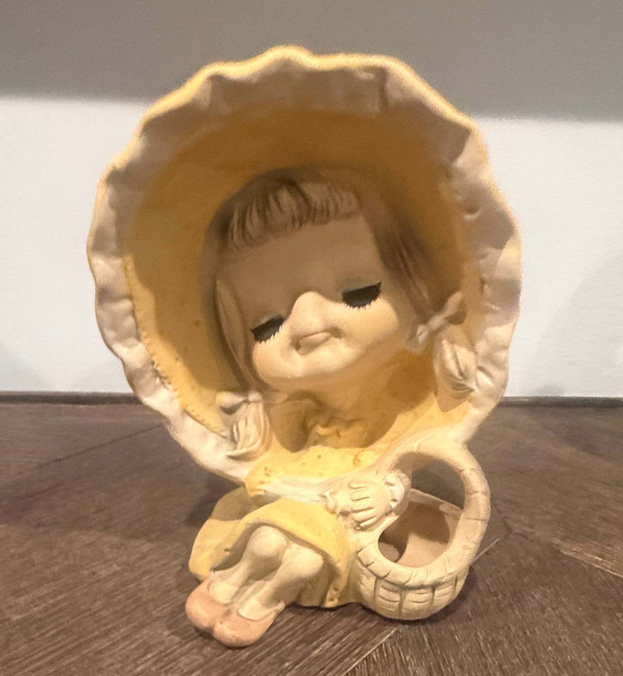 Relpo Girl in Bonnet Ceramic Planter