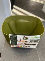 Wally Eco Living Wall Planter - Olive - Image 3