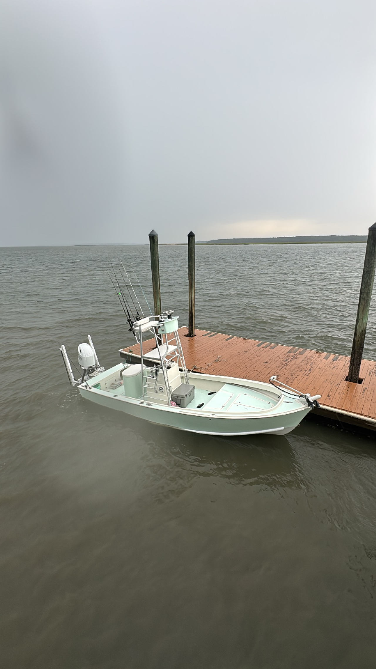 Center Console Fishing Boat