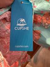 NWT Cupshe Floral Print Flutter Sleeve Romper - Image 4
