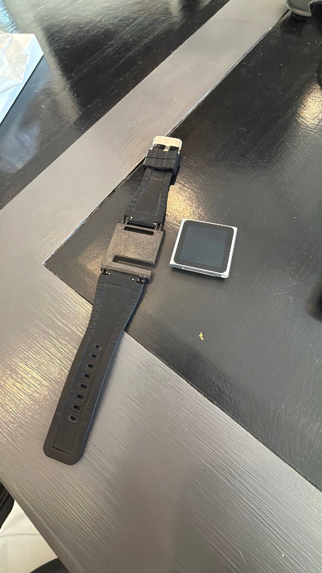 Watch Band for Apple iPod Nano 6th Gen - battery does not hold a charge on nano