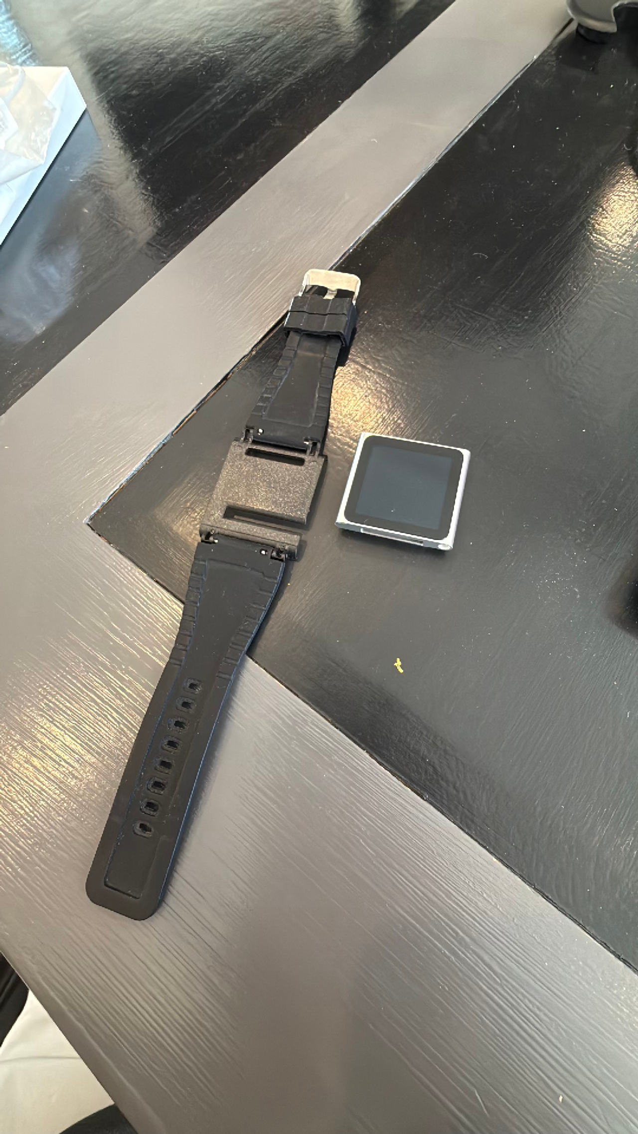 Watch Band for Apple iPod Nano 6th Gen - battery does not hold a charge on nano