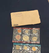 1969 United States Uncirculated Mint Set - Image 1