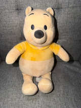 Disney Winnie the Pooh Plush Toy Lambs & Ivy - Image 1