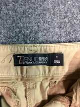 New York & Company 7th Avenue Bermuda Shorts Womens 8 Tan Khaki Mid Rise Career - Image 4