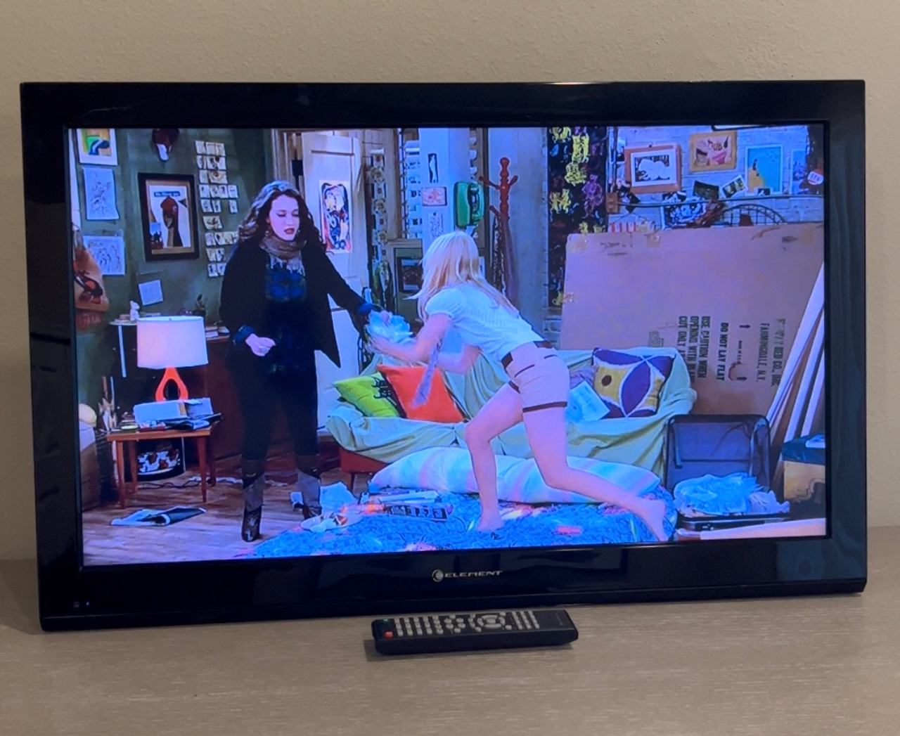 Element LED TV 32 inch With Remote Control NOT A SMART TV