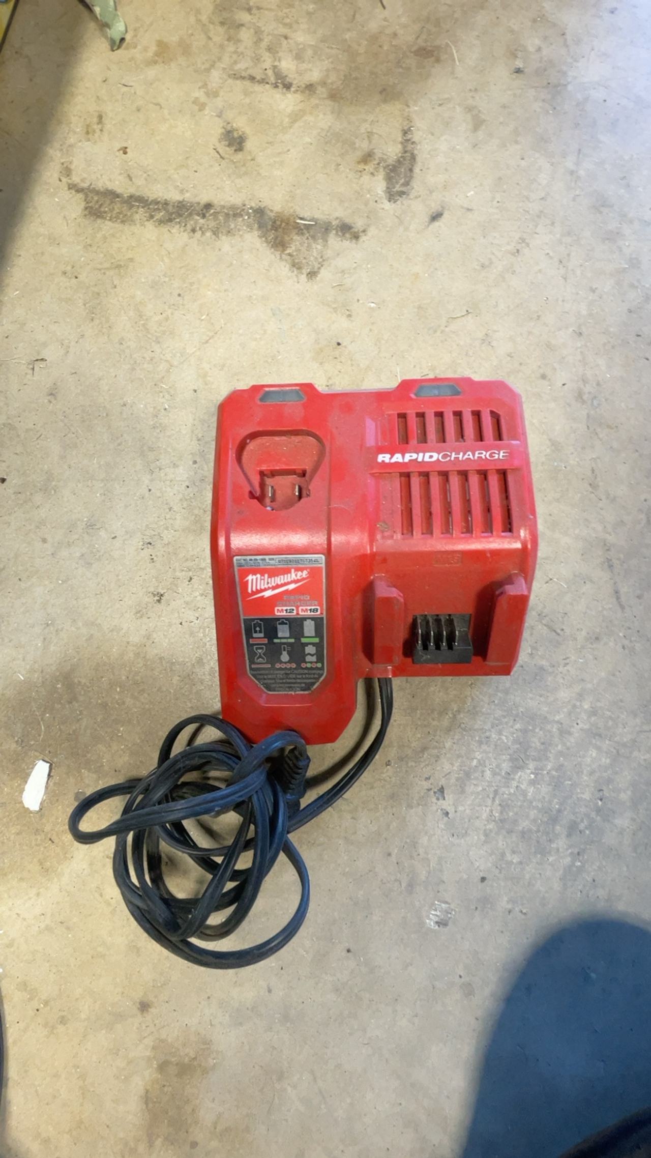 Milwaukee Rapid Charger 48-59-1808 Dual Battery (M18/M12)