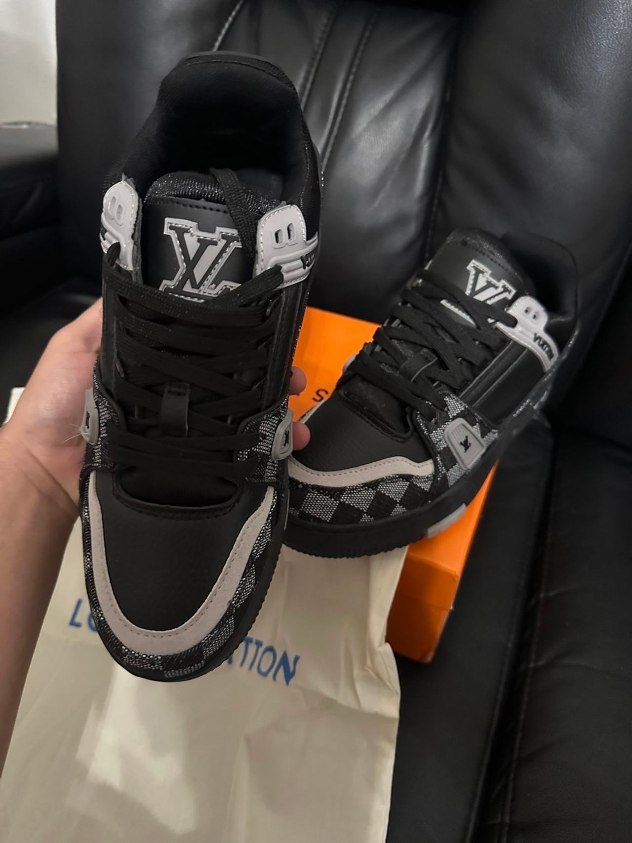 Louis Vuitton Trainer Sneaker