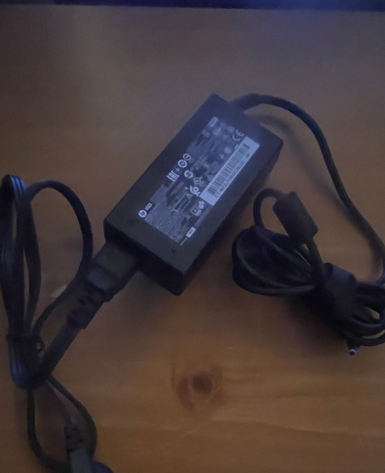 HP 65W Blue Tip Laptop AC Adapter