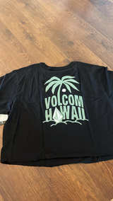 Volcom Hawaii Palm Graphic T-Shirt new with tags L - Image 2