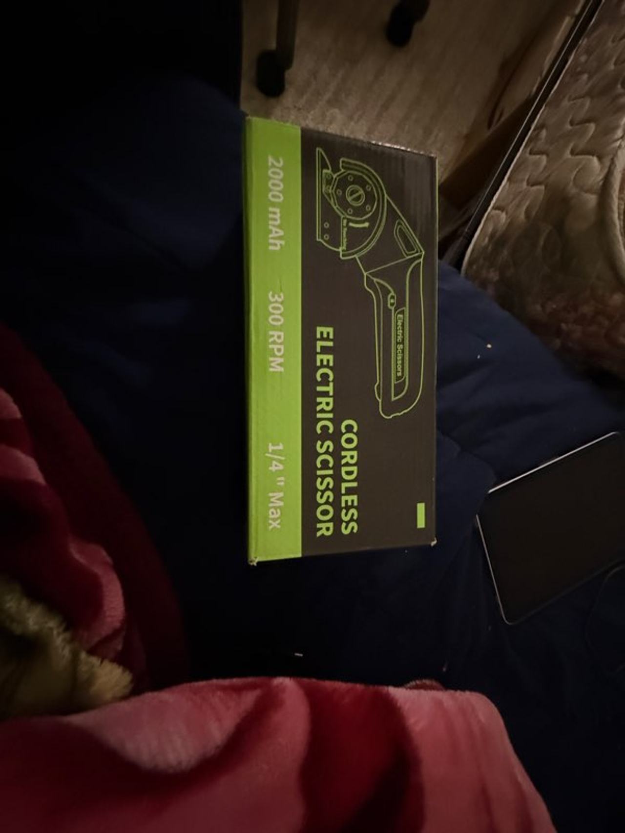 Cordless Electric Scissor